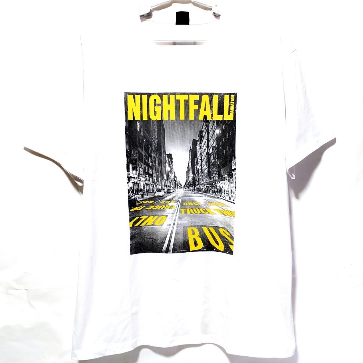 特価/未使用【サイズ=4L(3XL)】フォト+英字プリント/メンズ/半袖/Tシャツ/胸囲=110~118cm/white③拍卖