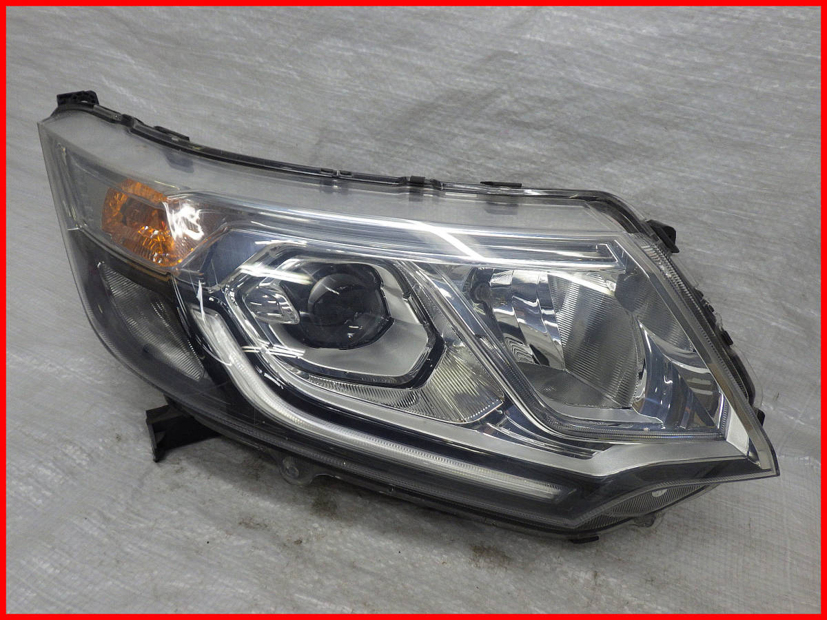 RP3/RP4 ステップワゴン スパーダ LED右ヘッドライト右ライト 右側 LE14C6331 ヘッドランプ ランプ拍卖