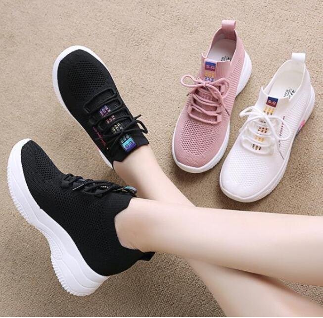 HSM999★新作春 シューズ レディース カジュアル スニーカー 厚底 メシュ 通気 ヒール6㎝ 身長アップ ウォーキングシューズ拍卖