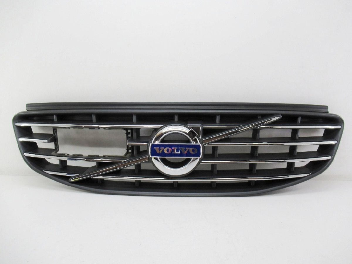 《良品》 ボルボ XC60 DB DD 後期 純正 フロントグリル 【 31333833 】(M095221)拍卖
