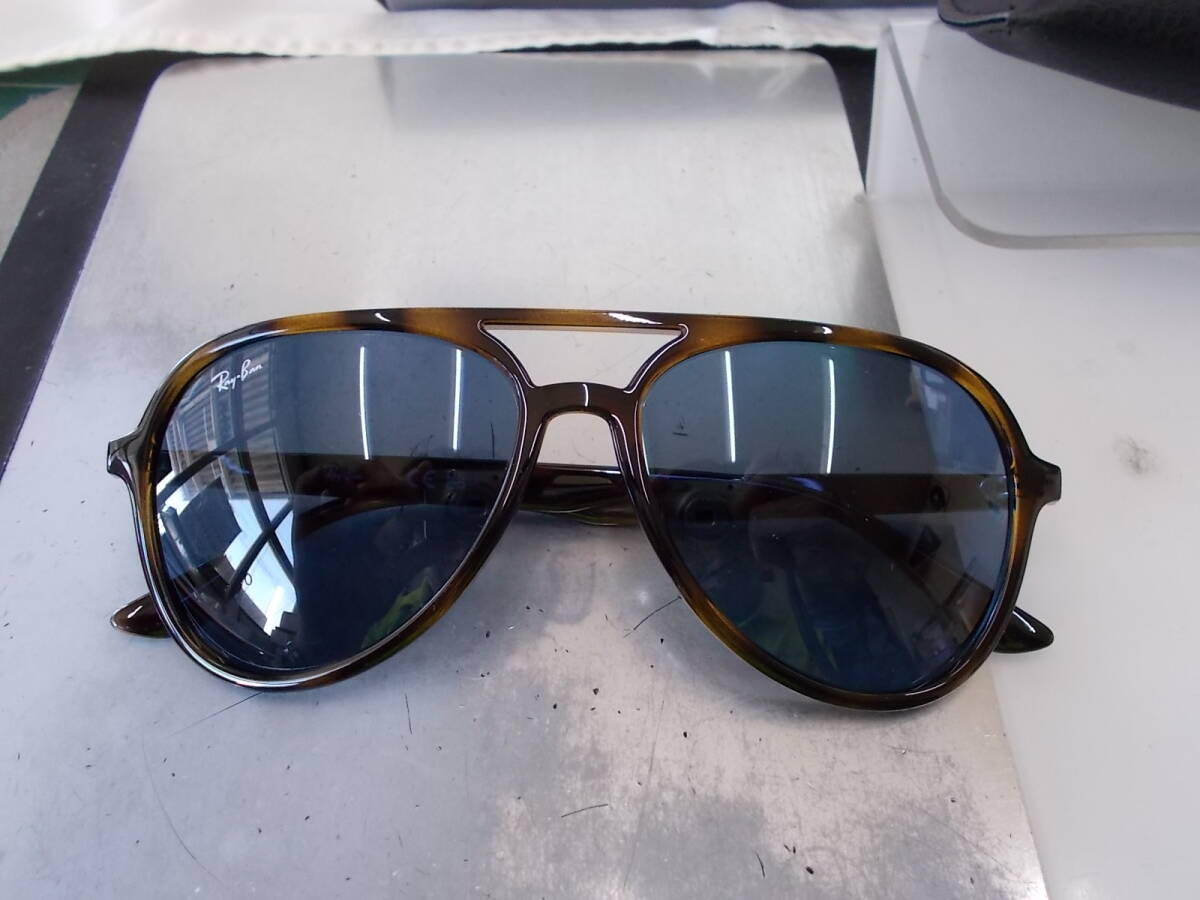 レイバン RayBan ティアドロップ サングラス RB4376F-710/80 お洒落 拍卖