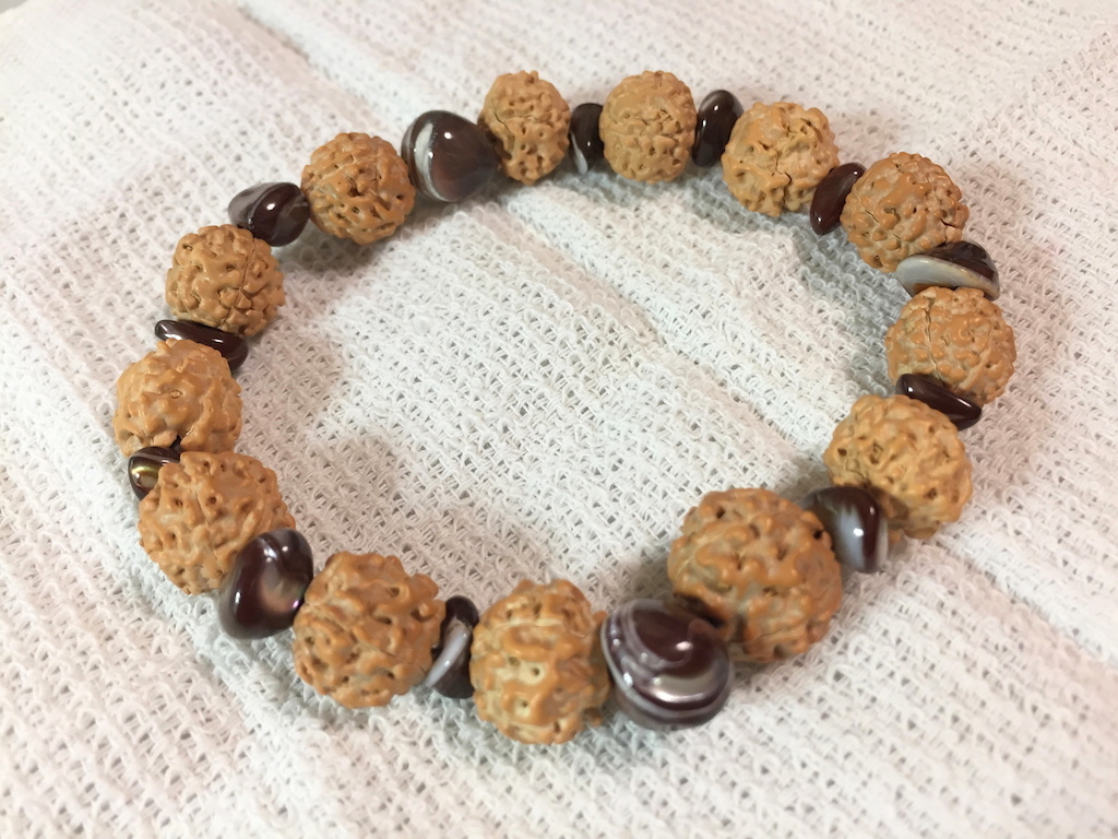 ◎金剛菩提樹と高瀬貝のブレスレット19cm(RU05)拍卖