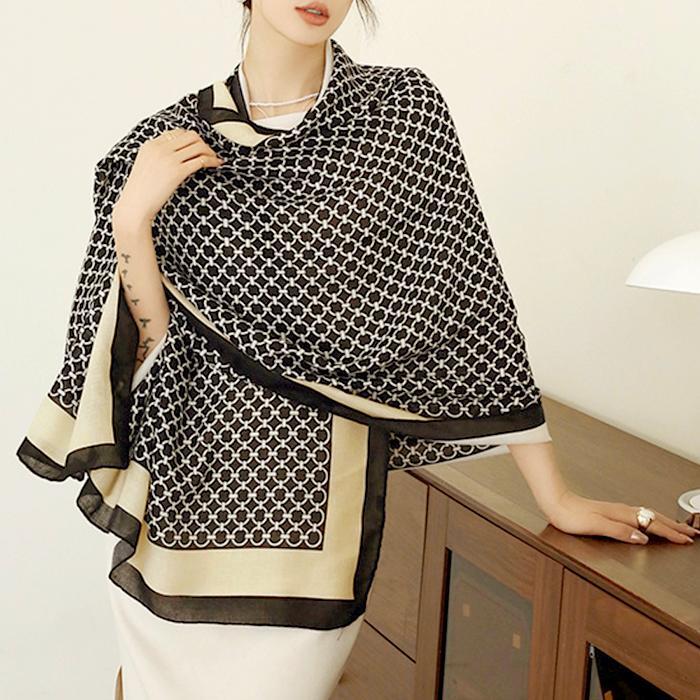 ストール 春夏 レディース 黒 模様柄 幾何学模様 総柄 上品 大判 ロング AA711拍卖