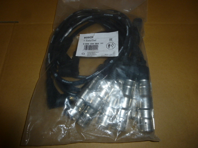 GOLF3 VR6/PASSART2 VR6/VENTO VR6用プラグコードセット(イグニッションケーブル)新品ドイツ製造品BOSCH製拍卖