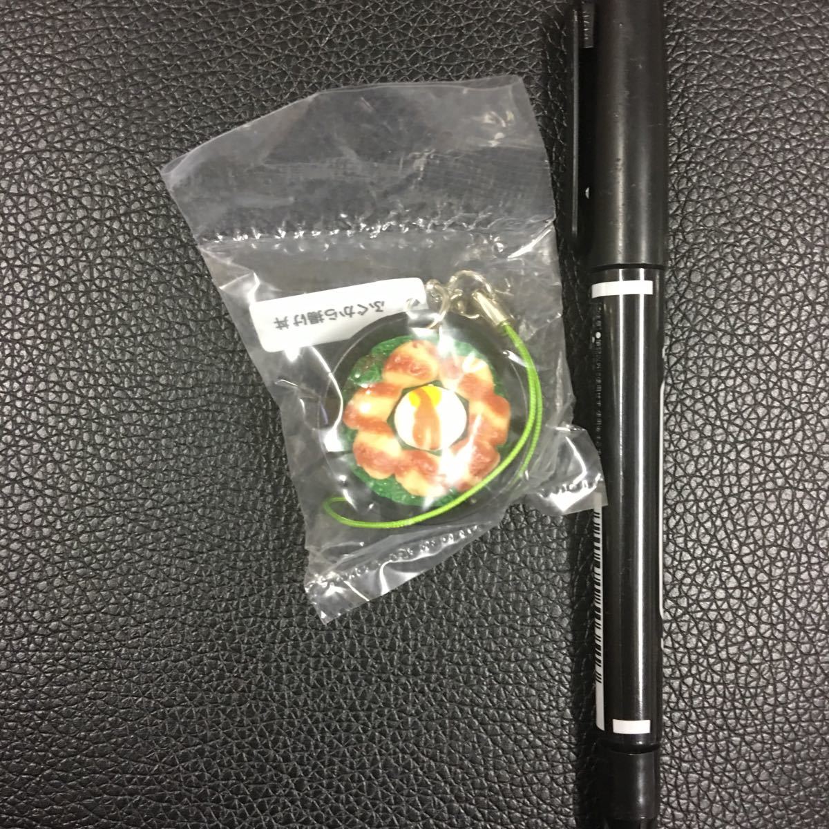 無添くら寿司、ミニフィギュア、ふぐから揚げ丼拍卖