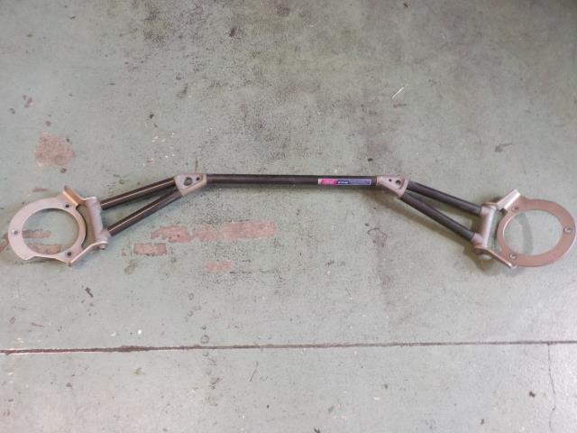 フォレスター SF9 タワーバー フロント用 STI【個人宅宛発送不可】拍卖