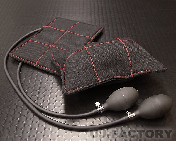 【即納】★エアー式ランバーサポート クッション(2個セット)★コンパクトで持ち運び可!自宅やオフィス、長距離ドライブでも腰痛対策に♪拍卖