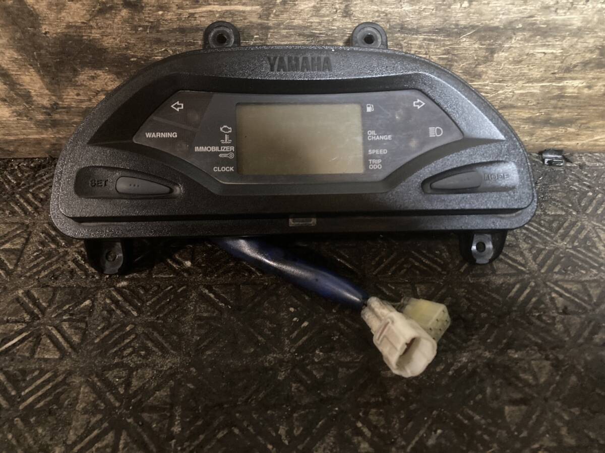 YAMAHA マジェスティ125FI LPRSE スピードメーター 神戸発 C93-14拍卖