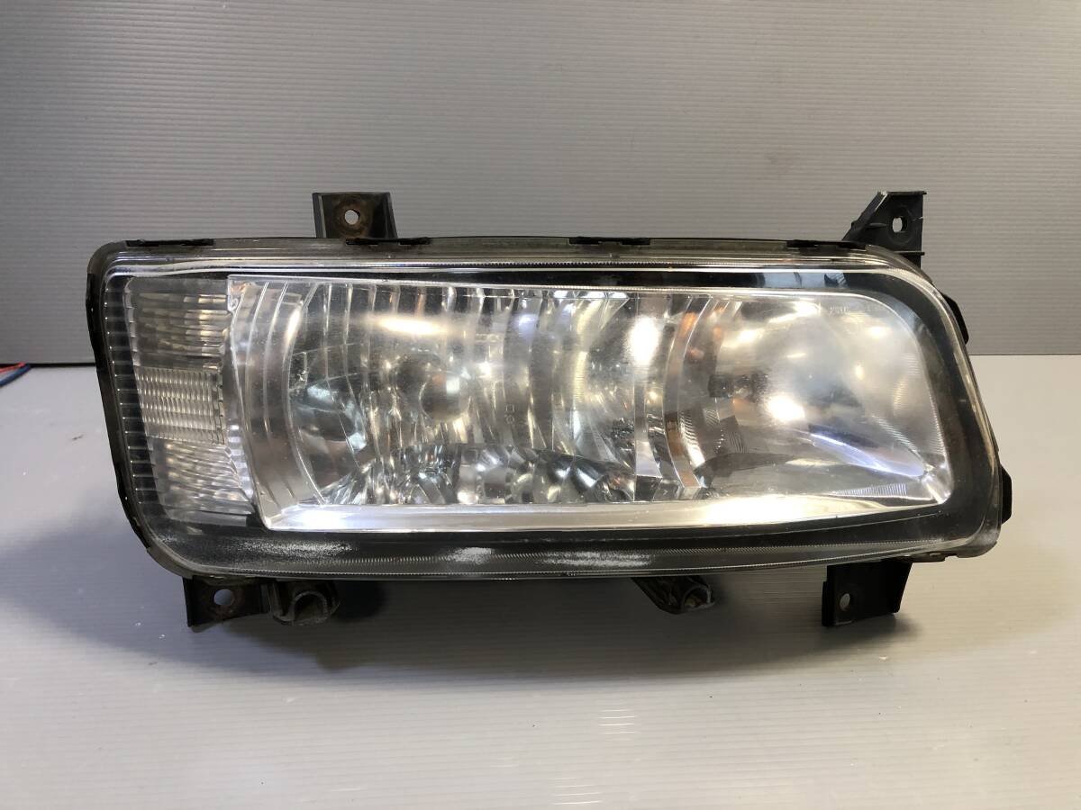 14202m 三菱 ふそう スーパーグレート ヘッドライト 右 右側 運転席側 KOITO 100-87909 点灯確認済み拍卖