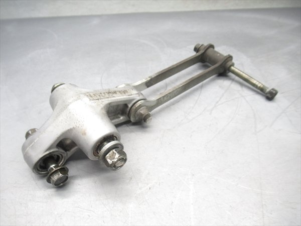 B1R6-0509 スズキ スカイウェイブ250S リアサス リンク 純正品 【CJ44A-106~ 動画有】拍卖