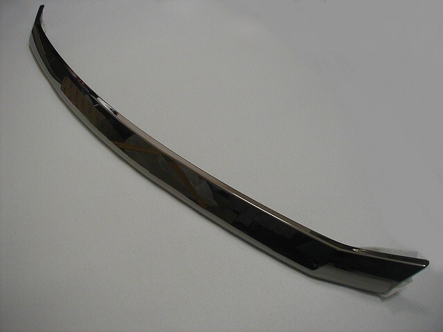 トヨタ純正 フードモール (スモークメッキ) ノア 80系拍卖