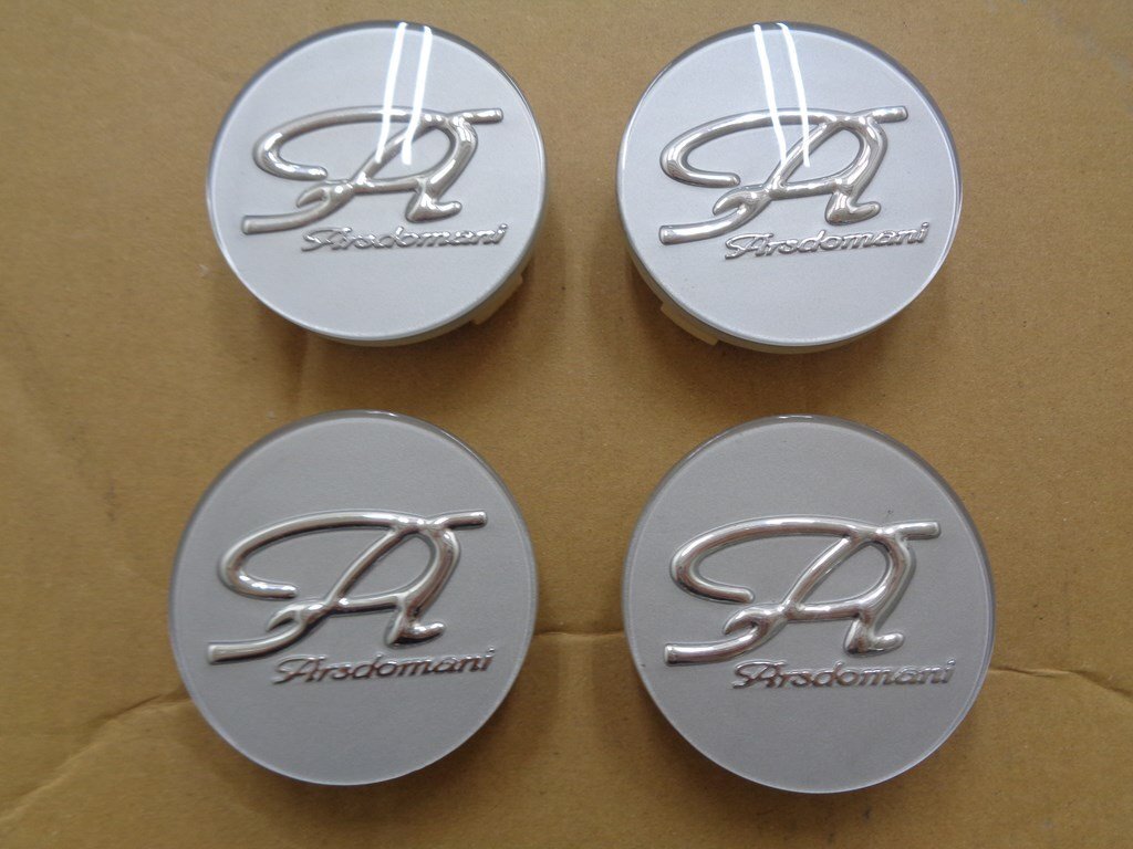 【送料込み】(No.10) ★ Arsdomani ★ センターキャップ ★ 4枚セット ★拍卖