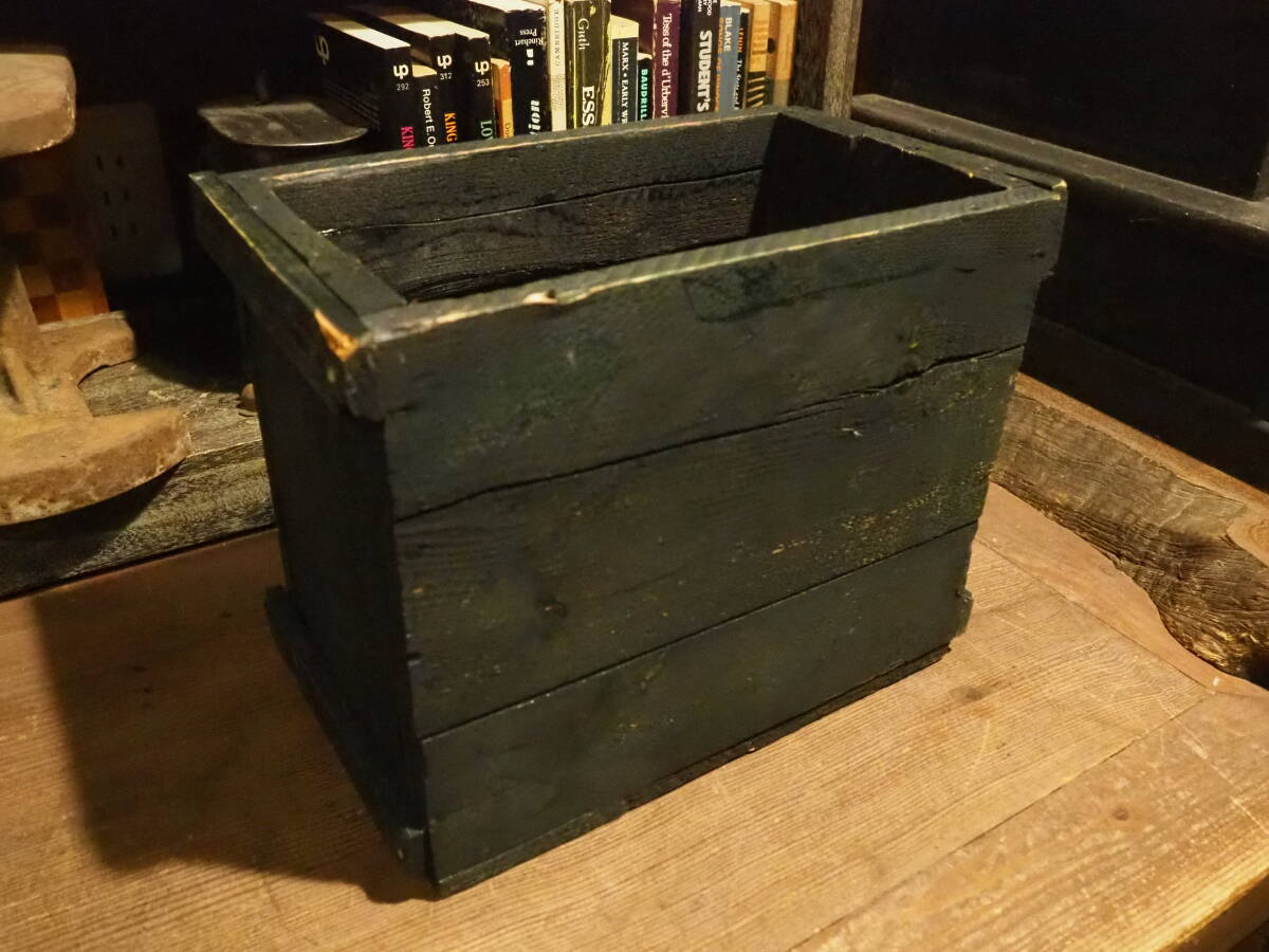 【ダークグリーンの木箱】おもちゃ箱ダストボックス古道具ゴミ箱アンティーク骨董インテリア本棚インダストリアル収納ボックス拍卖