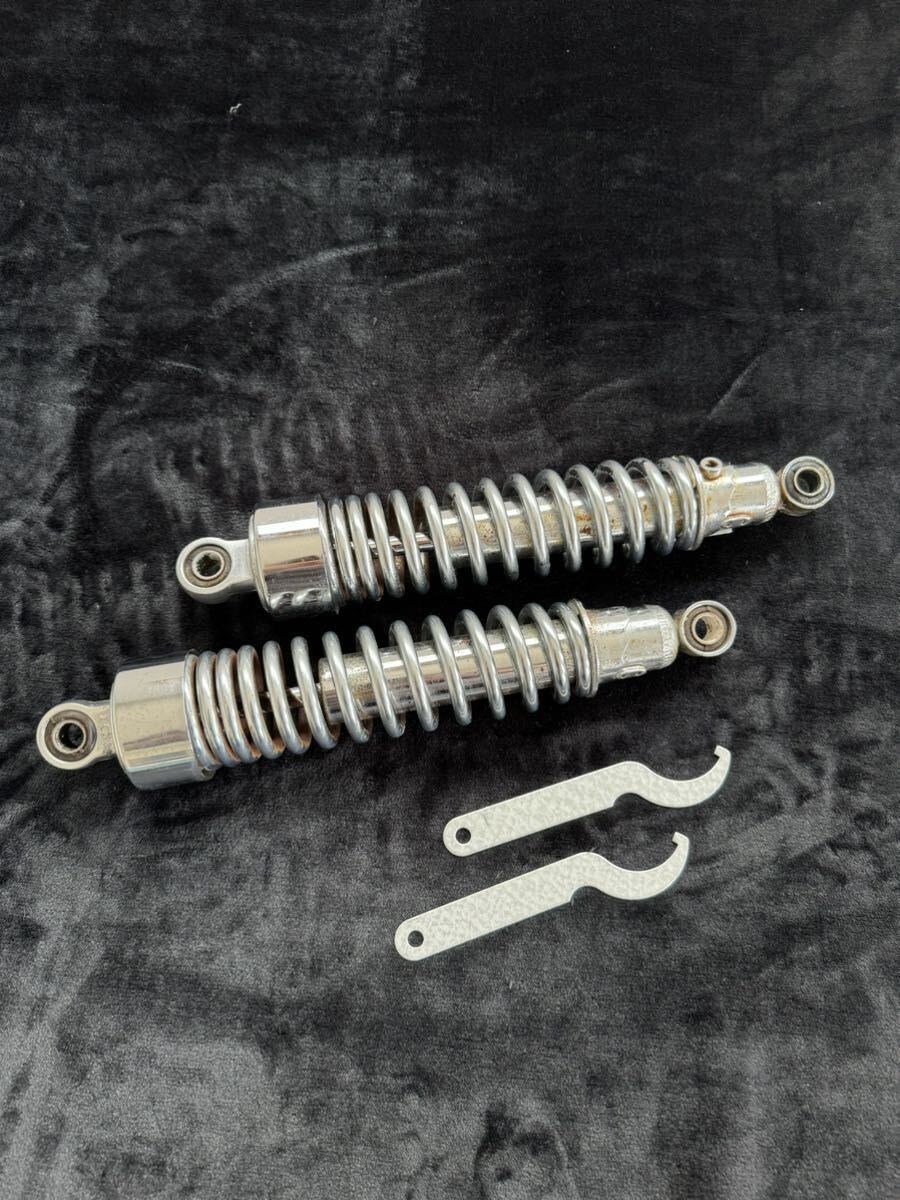 トライアンフ ボンネビル 純正リアサス拍卖