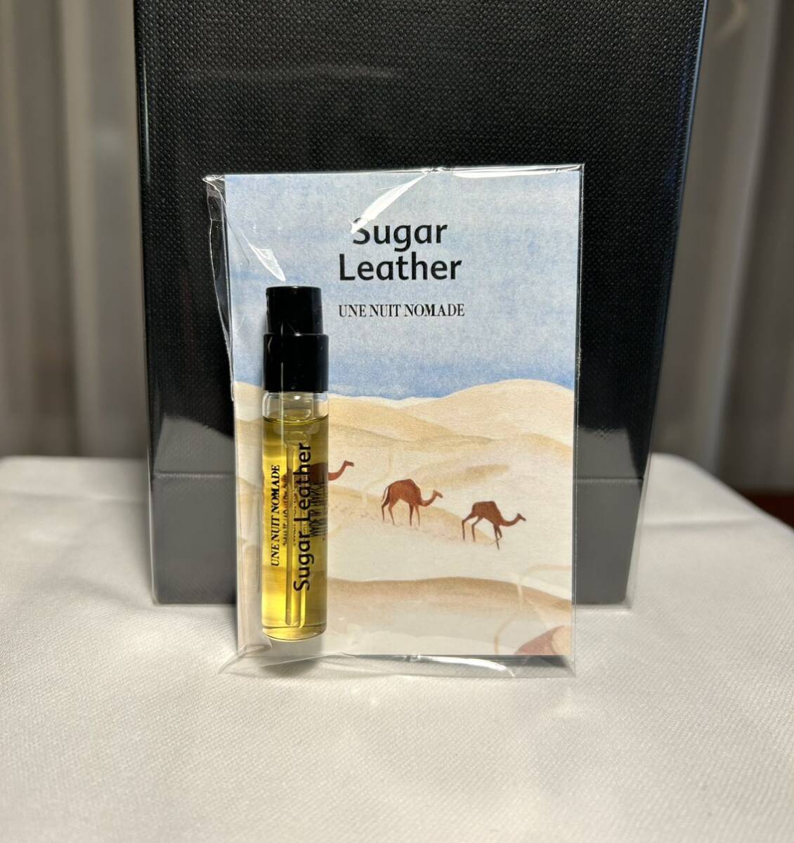 《送料無料》ユヌ ニュイ ノマド シュガー レザー オードパルファム 2.5ml サンプル ※未使用※ #UNE NUIT NOMADE #プルーン #キャラメル拍卖