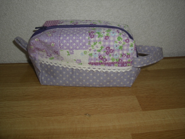 ★ハンドメイド ポーチ ラベンダー系プリント&藤色ドット柄拍卖