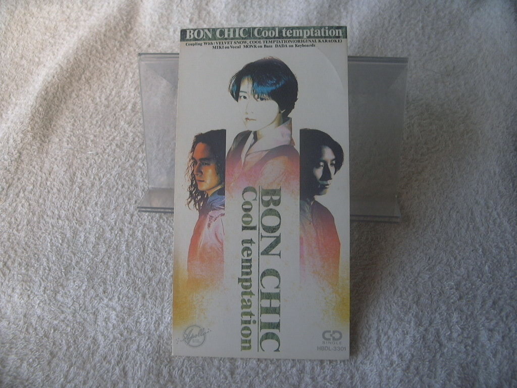 ★ BON CHIC 【Cool Temptation / VELVET SNOW】 8㎝シングル SCD 拍卖