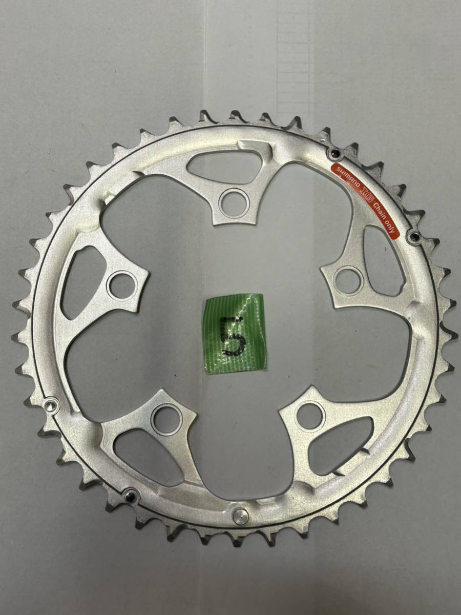 新品 PCD94mm ピッチ『シマノ 42T 薄歯 シルバー』アウターチェーンリング ビンテージ OLD MTB(若干の保管傷有り)拍卖