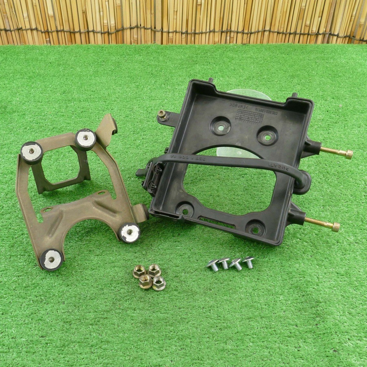 モンスター M400ie 純正 バッテリー ケース ノーマル ボックス トレイ マウント バンド ゴム 3c拍卖