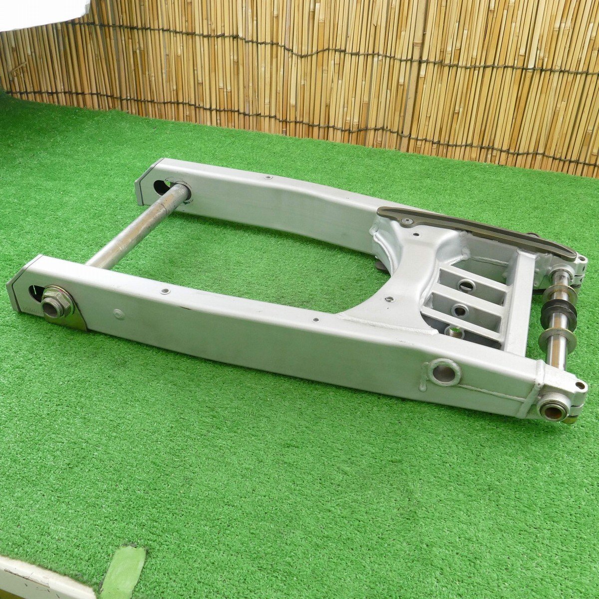 モンスター M400ie 純正 スイングアーム セット!! ノーマル アクスル ピボットボルト シャフト 3c拍卖