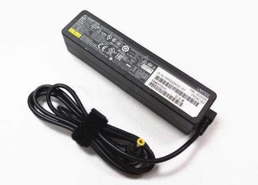 新品 富士通 FMV LIFEBOOK AHシリーズ AH42/U、AH45/U、AH53/U、AH77/U 電源、ACアダプタ 19V~3.42A 65W 5.5mm*2.5mm 電源コード付き拍卖