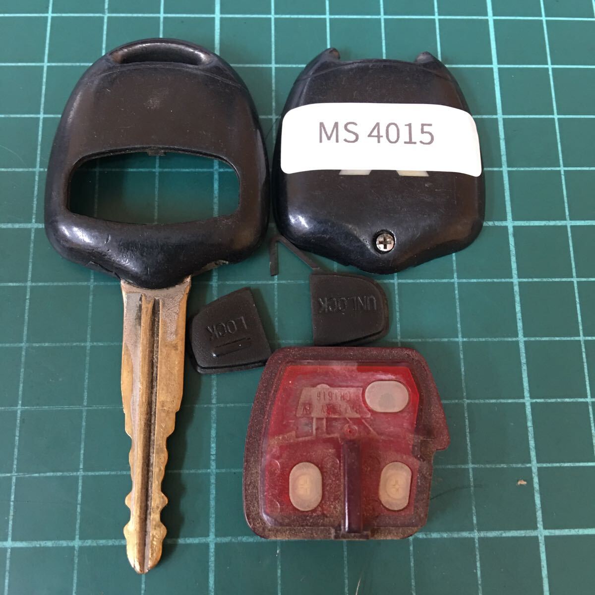 MS4015 三菱 純正 キーレス 2ボタン B刻印 ekワゴンスポーツ トッポ アイ パジェロ ミニ RVR デリカ タウンボックス ランサー拍卖