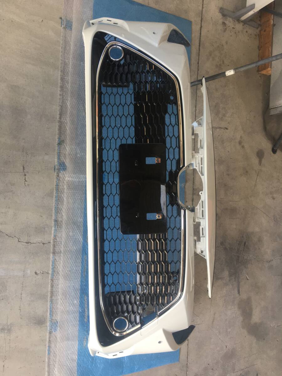 ZWE211W ZWE214W ZRE212W NRE210W カローラツーリング フロントバンパー グリル 純正 52119-12G70 53102-12210 TOYOTA COROLLA拍卖