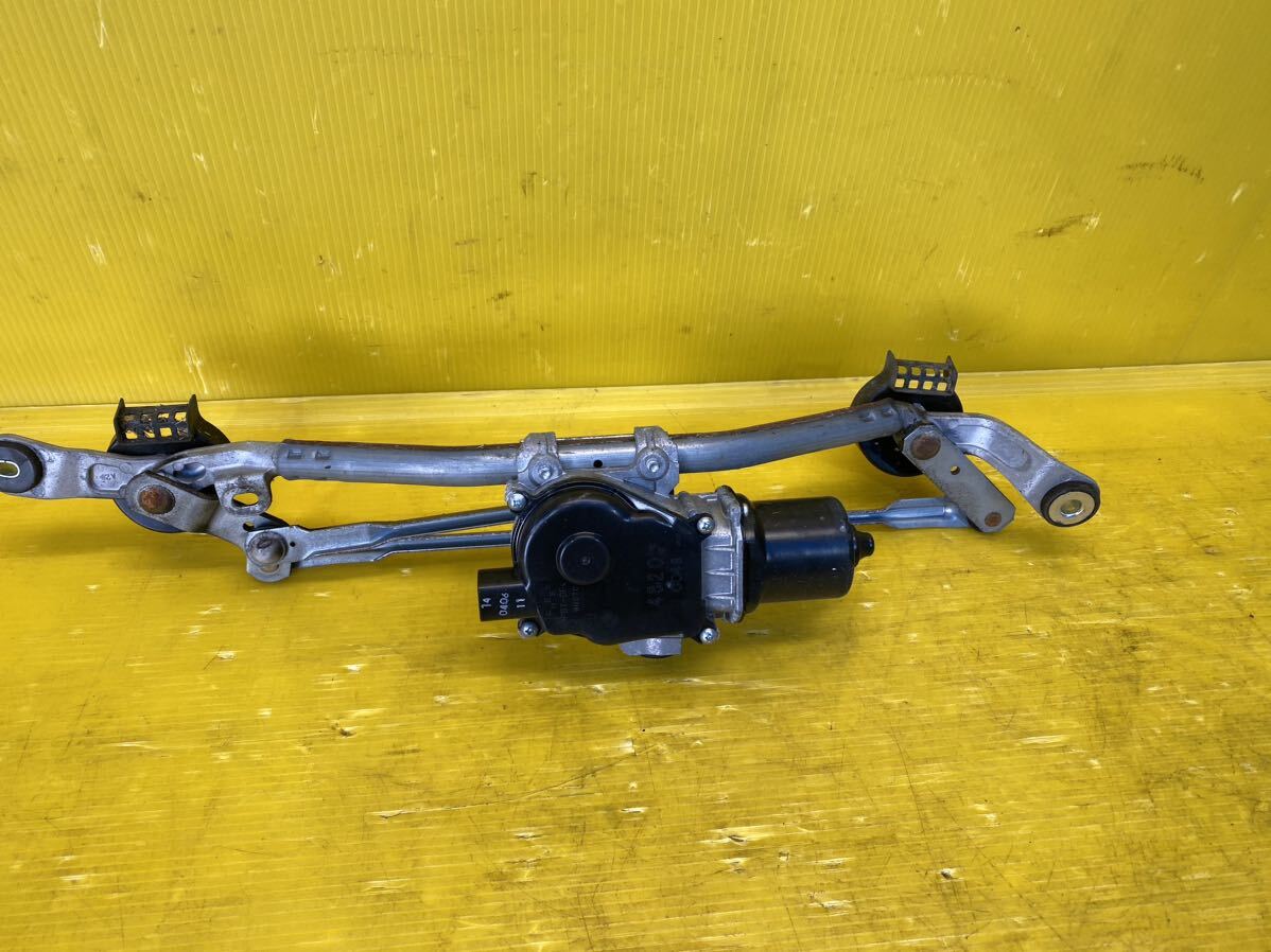 40780)日産デイズルークスB21Aハイウェイスター フロントワイパーモーター ワイパーモーター 送料1580拍卖