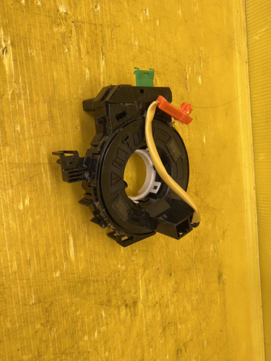 40775)日産デイズルークスB21Aハイウェイスター スパイラルケーブル 送料1480拍卖