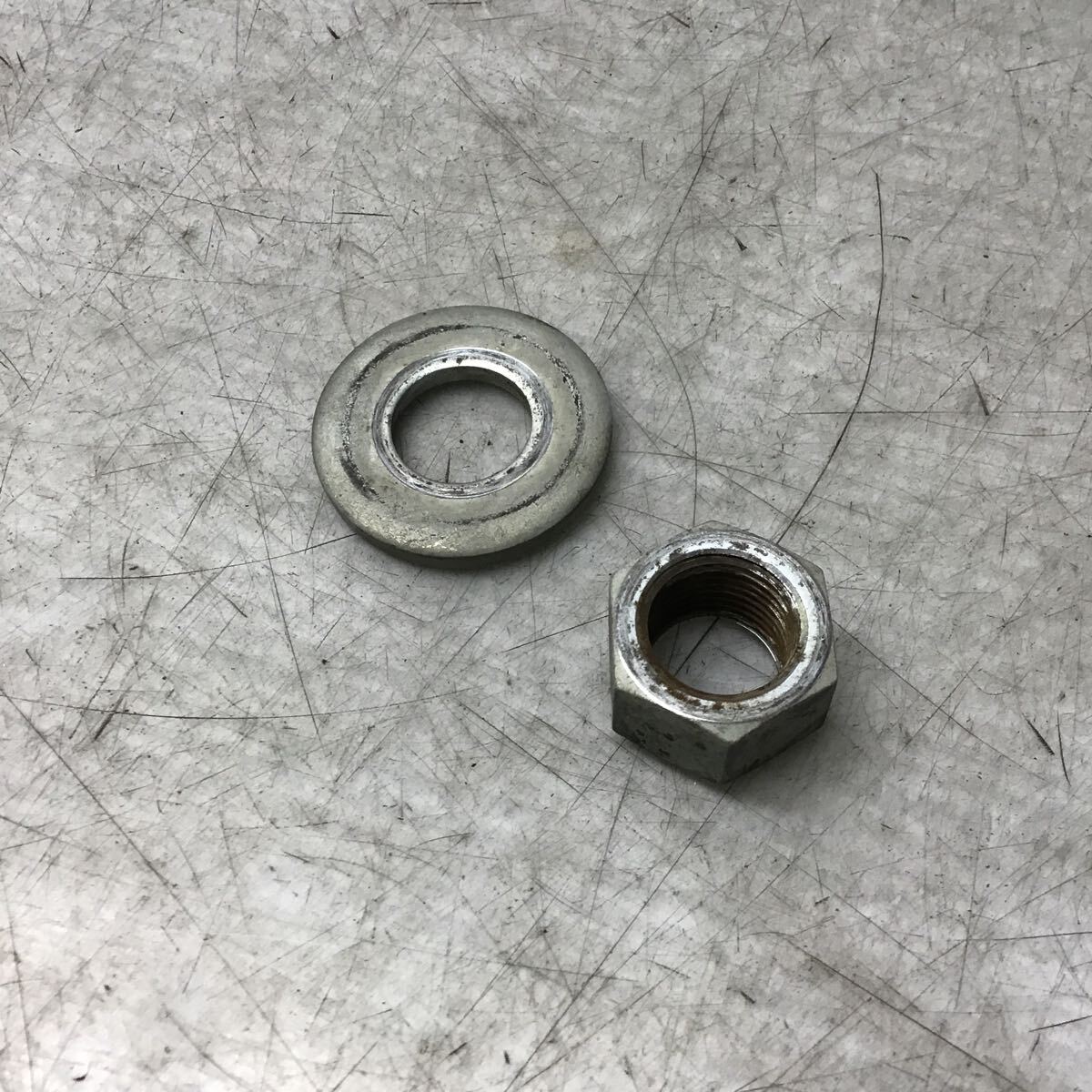 A26-20 スズキ アドレスV50 CA44A リアホイールナット 純正部品拍卖