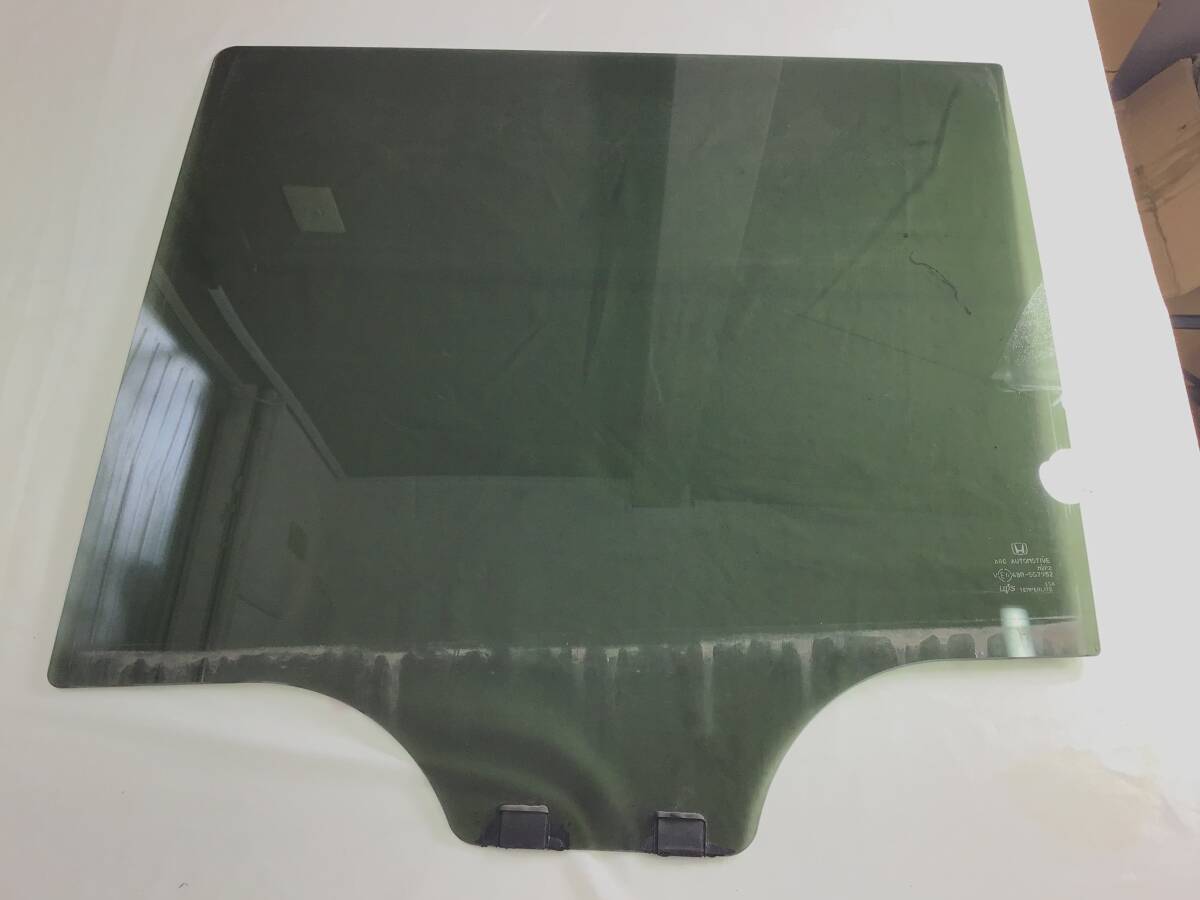 ホンダN BOX 助手席側スライドドアガラス拍卖