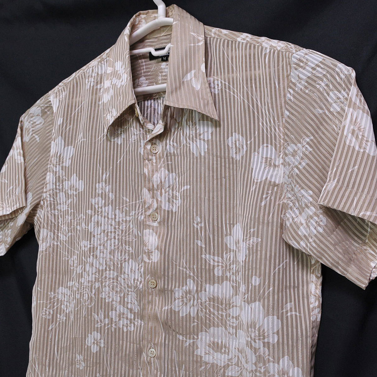 古着●トルネードマート 半袖シャツ 花柄 カーキストライプ M 薄手 xwp拍卖