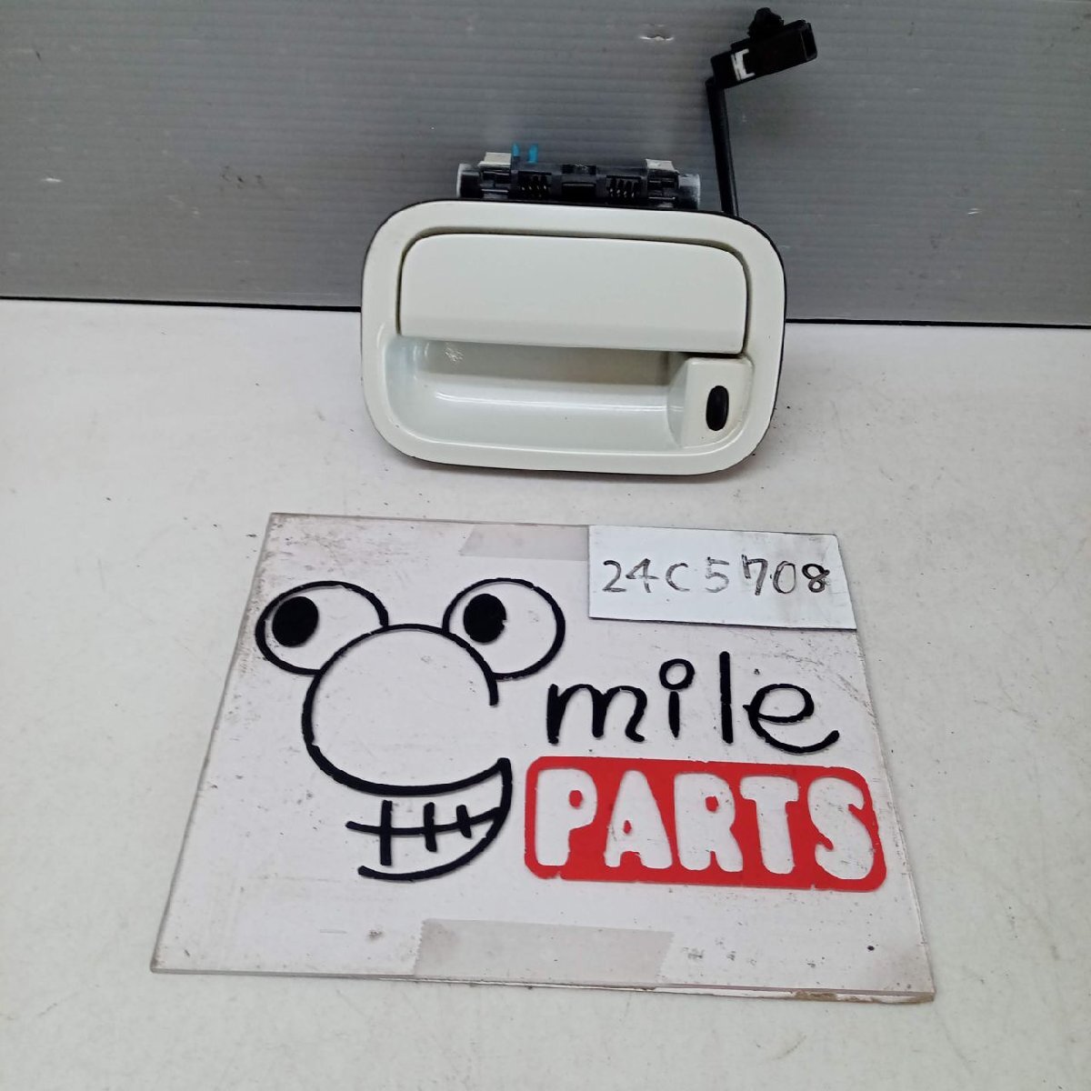 MH22S/MH21S ワゴンR 純正 ゲートアウターハンドル 1A4-7-4/24C5708*同梱不可拍卖