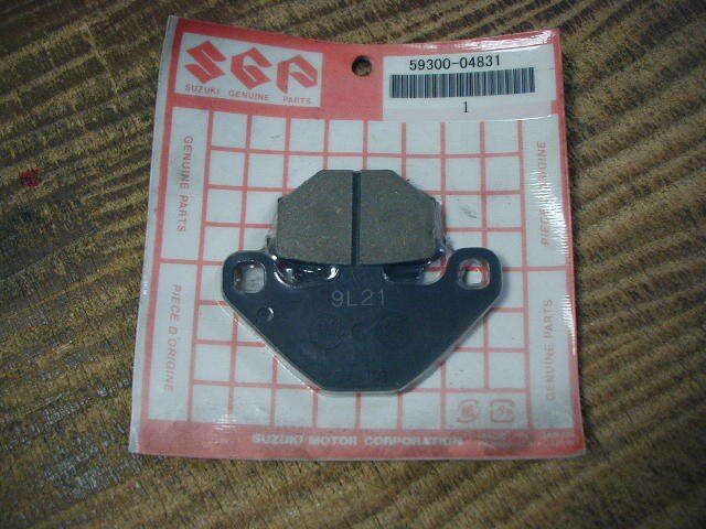 50548★GN125E/GS125E★未使用・フロントブレーキパッド(04831)拍卖
