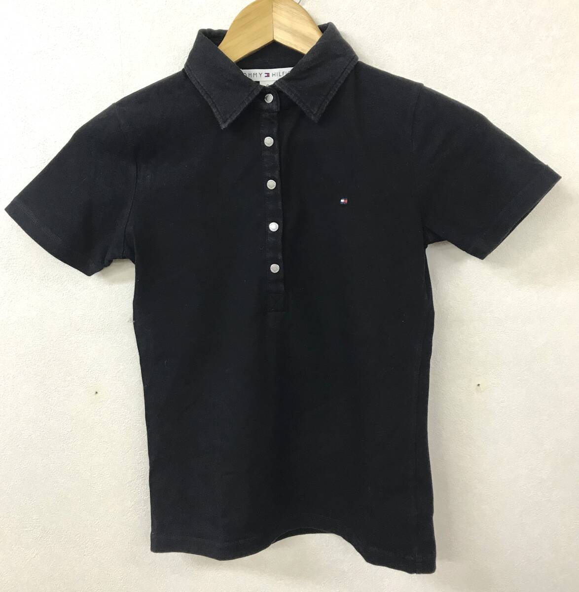 TOMMY HILFIGER ポロシャツ ブラック レディース サイズ0 JUB-326拍卖
