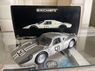 ■美品!ポルシェ904GTSレーシング 1964 1/18  拍卖