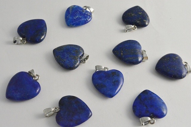 天然石 ペンダントトップ 1個 ラピスラズリ ハート 銀 金具付 20mm パワーストーン ピアス イヤリング ビーズクラブ拍卖
