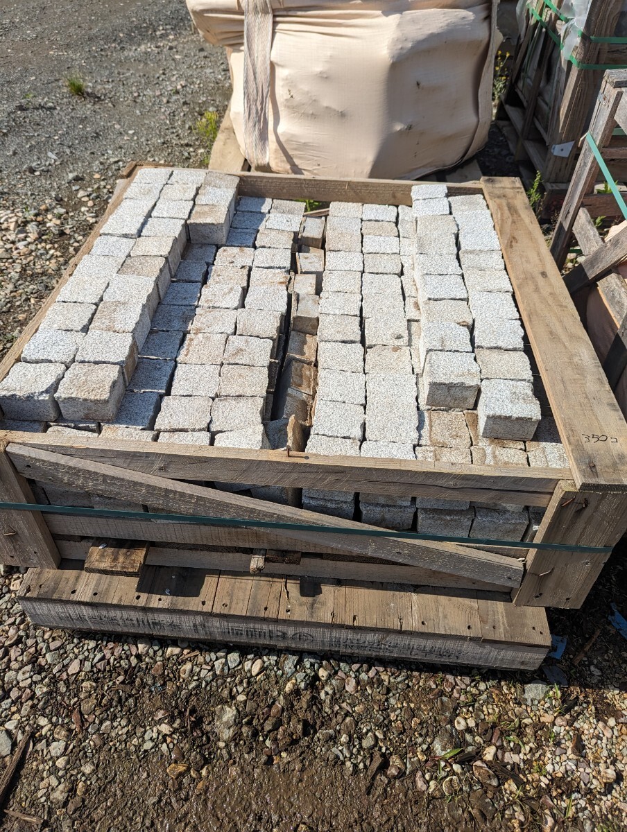 白ミカゲ 半ピン 表面バーナー 側面切削 90x90x60 350個 お引取り限定拍卖
