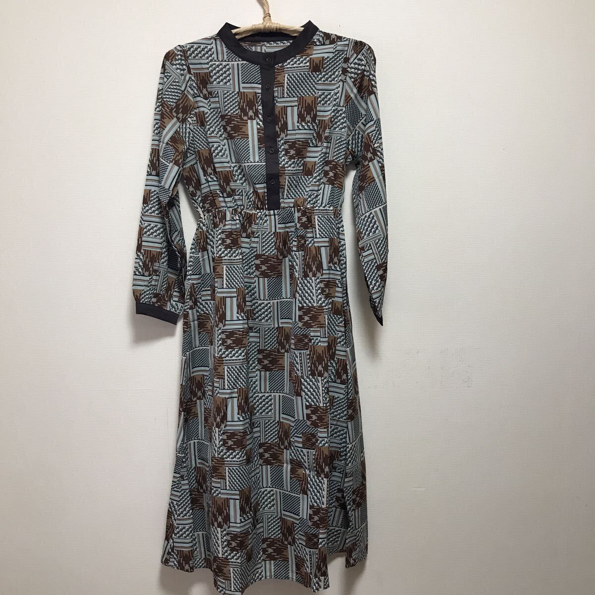 新品未使用Coパピエール 柄ワンピース ロングワンピースワンピース 長袖ワンピース ロング 総柄拍卖