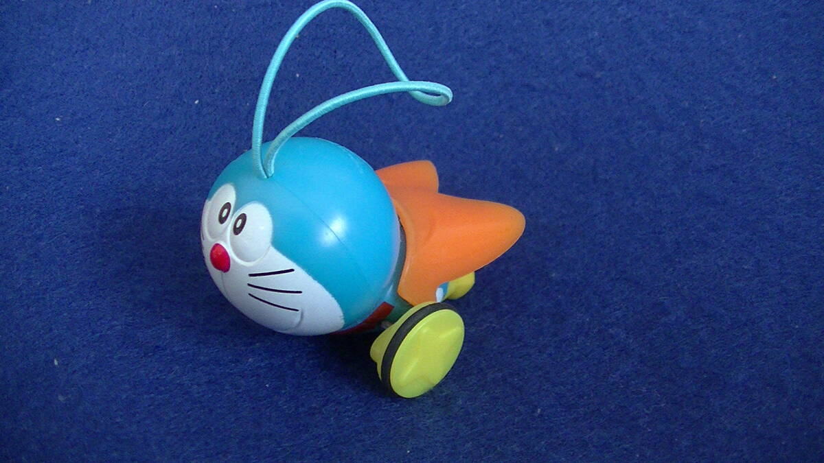 【2024.4】 ドラえもん 入場特典 プルバック フィギュア マスコット ストラップ 【条件付送料無料】拍卖