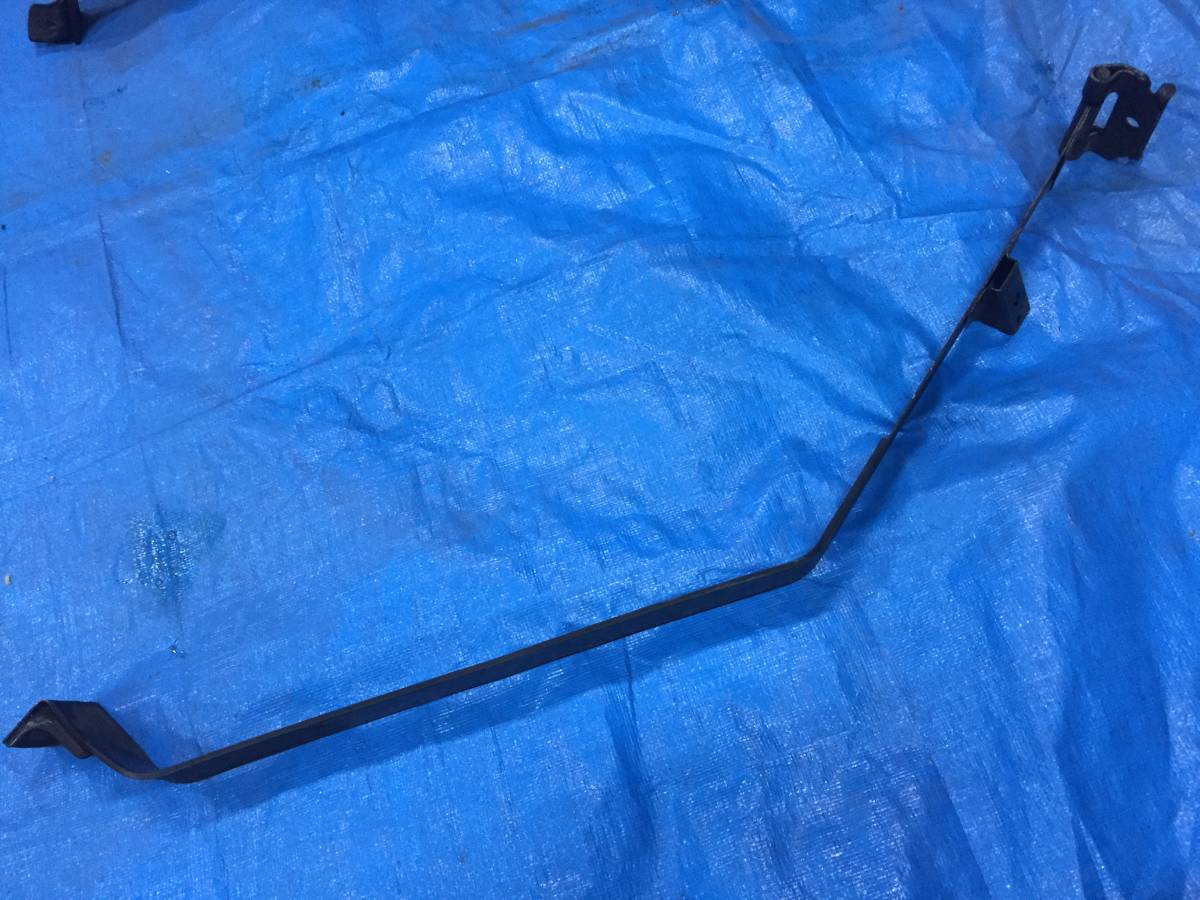 L1-391 フューエルタンク 燃料タンク ガソリンタンク バンド ランクル ランドクルーザー 80 FZJ80G 1FZ-FE 拍卖