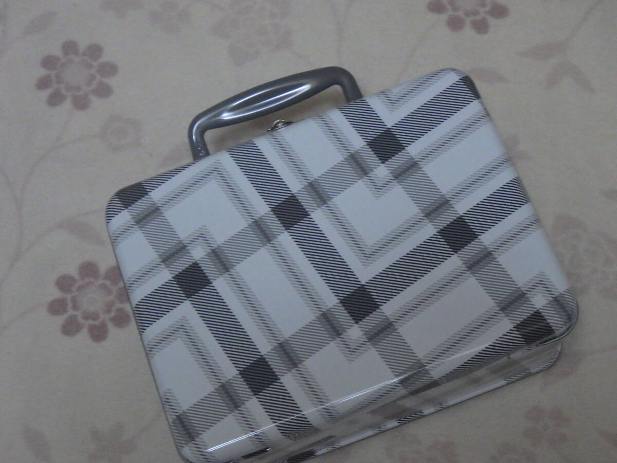 新品★未使用★激レア★非売品★小沢健二★限定★モノクロボックス★ツアー2024★モノクロマティック★入場者特典拍卖