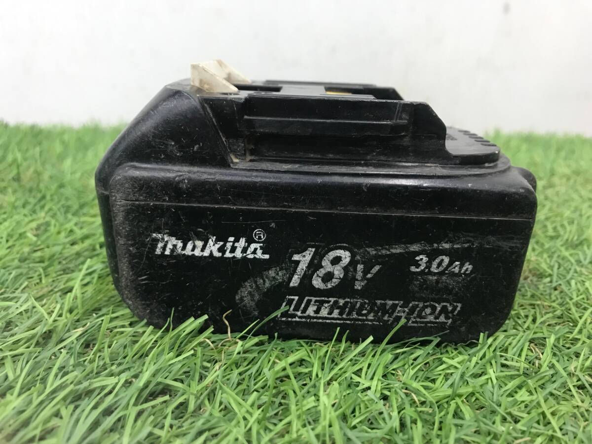 【中古品】★makita(マキタ) 18v3.0Ahリチウムイオンバッテリー残量表示無し BL1830(A-47896) ITKPPEC4GAX1拍卖