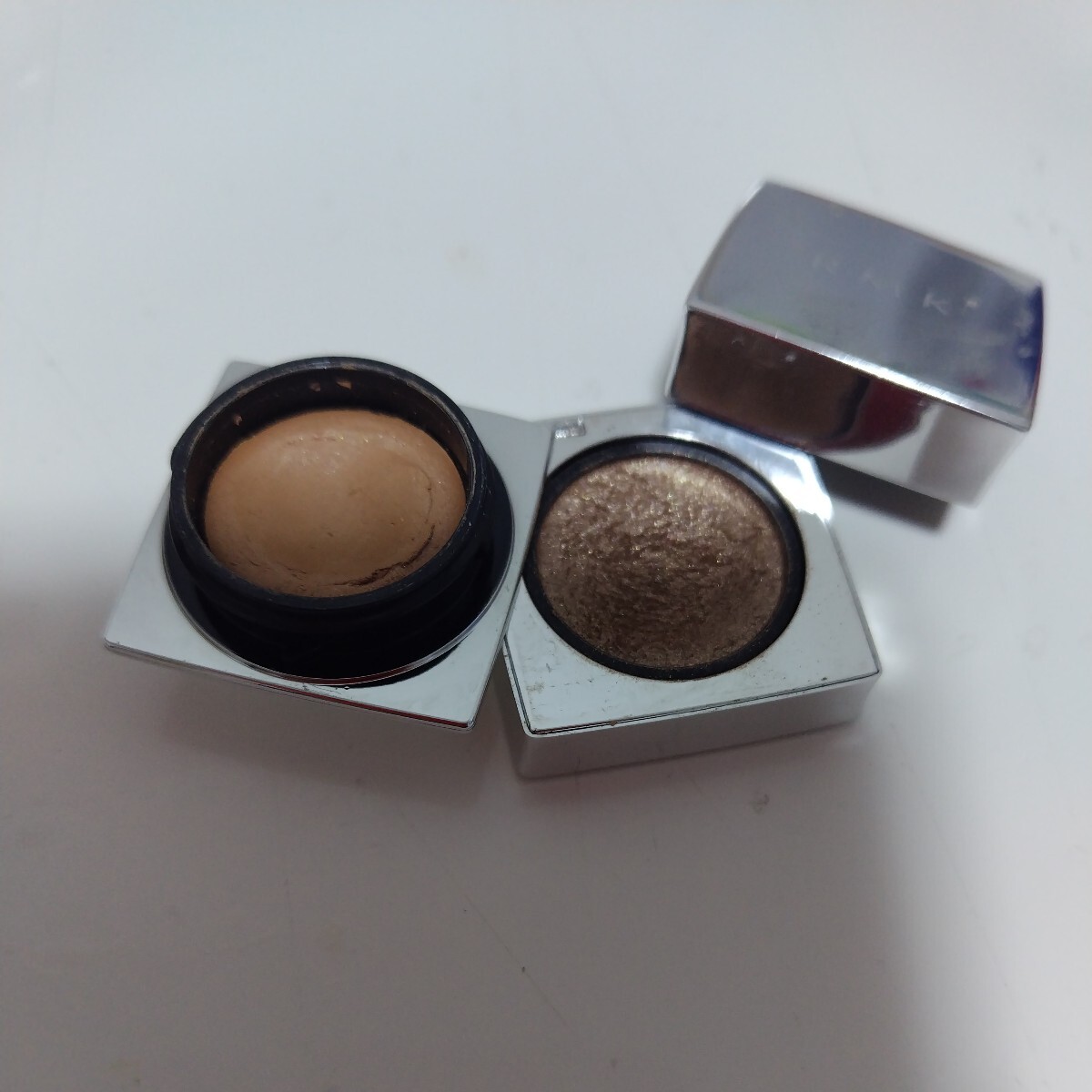 ★人気色★RMK インジーニアス クリーム&パウダー アイズ 02 ベージュ ゴールド アイシャドー アイシャドウ 拍卖