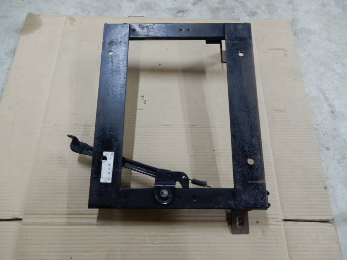 希少!空冷VWビートル シートレール R拍卖