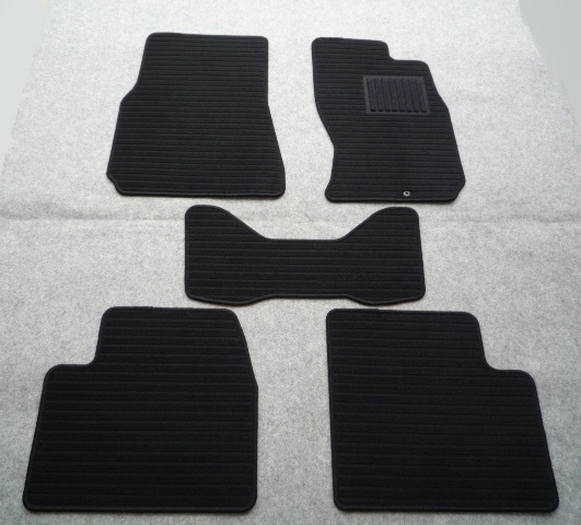 日産 スカイラインクーペ R32/33/34系 V35/36系 フロアマット新品A/-k+②1拍卖