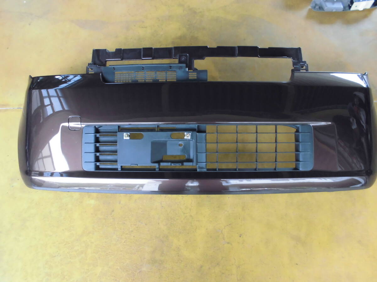 H28 ダイハツ ムーヴ コンテ L575S フロント バンパー R59 ブラウン 茶 中古品拍卖