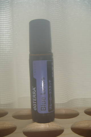 ★即決★doTERRA ドテラ ブルーロータスタッチ 10mL ロールオン 28.09★新品未開封★拍卖