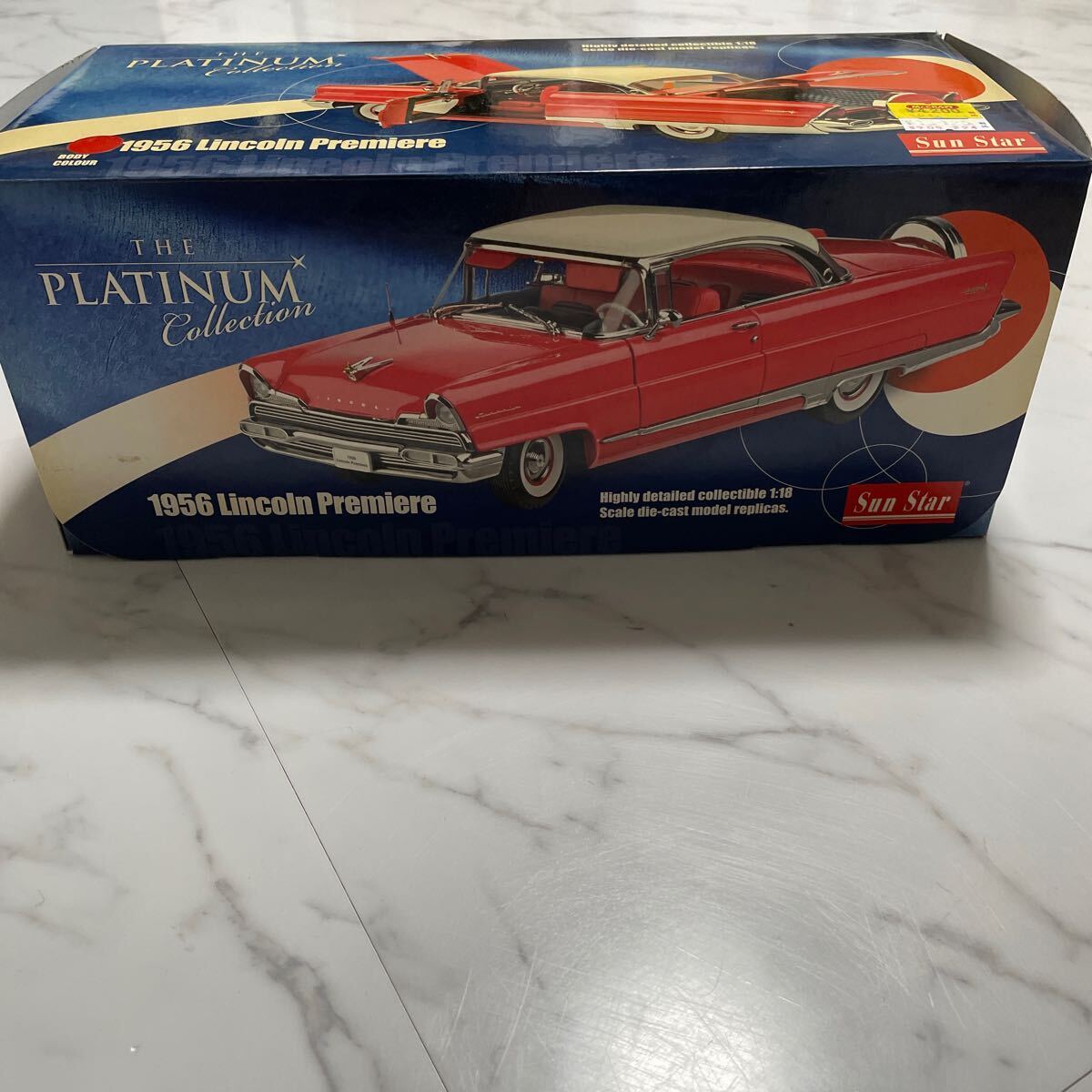 《箱付き》【1/18スケール】1956 Lincoln Premiere Sun Star サンスター ミニカー 模型 コレクション放出 リンカーン 赤 プレミア拍卖