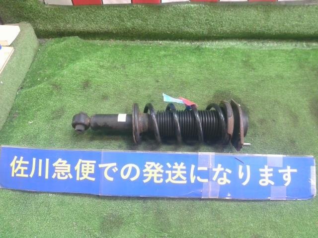 スバル インプレッサ WRX STI スペックC GVB 純正 右 リア ストラット 20365-FG510 ブッシュヒビ有り 錆有り 現状販売 中古拍卖